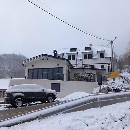 Apartmani Sunce Stara Planina Crni Vrh Exterior photo